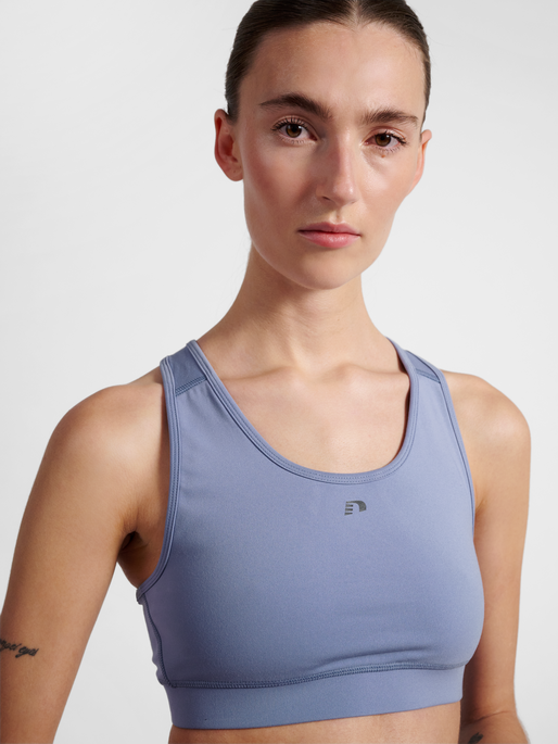 nwlLEAN SPORTS BRA, ACTIVE BLUE, model