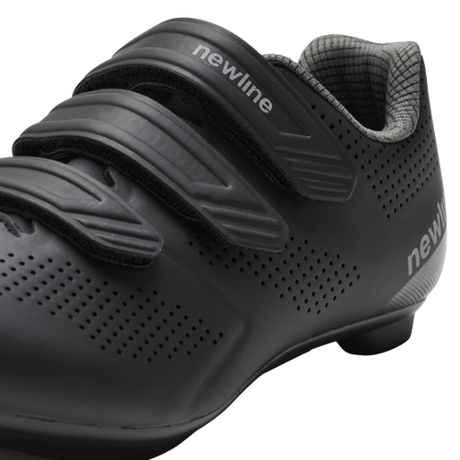 CORE BIKE SHOES, BLACK, packshot